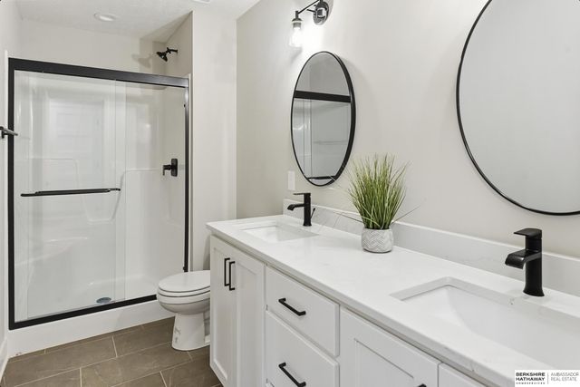 10219 S 191st Street, Omaha, NE 68135