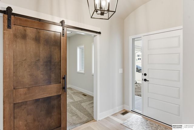 10219 S 191st Street, Omaha, NE 68135