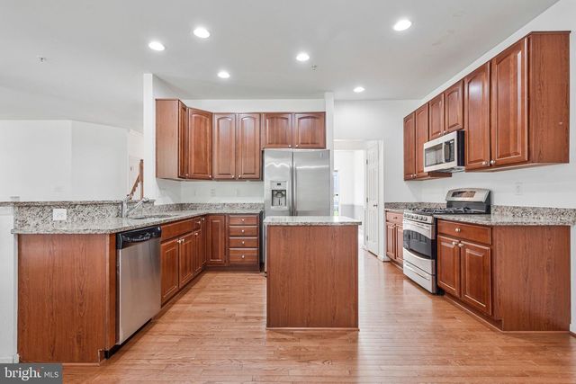 9252 SENNA CT, Waldorf, MD 20603
