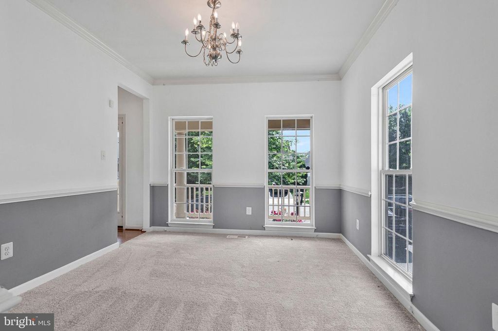 Image 17 of property listing at 9252 SENNA CT, Waldorf, MD 20603
