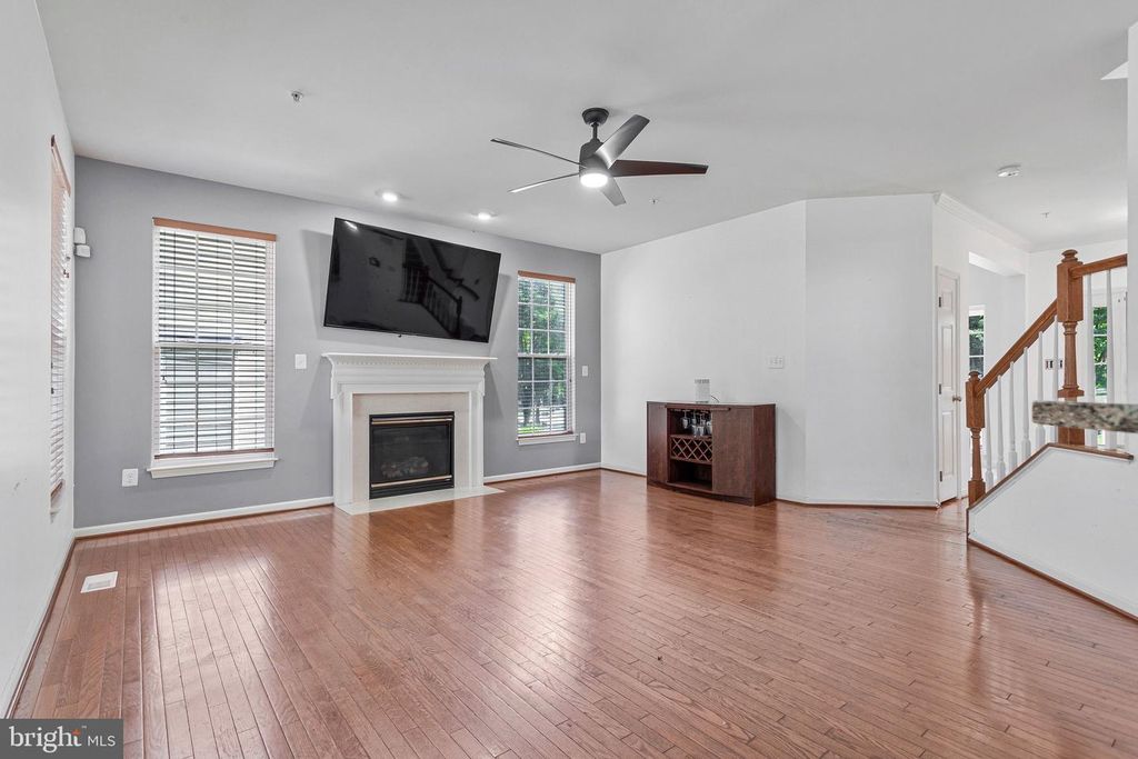 Image 24 of property listing at 9252 SENNA CT, Waldorf, MD 20603