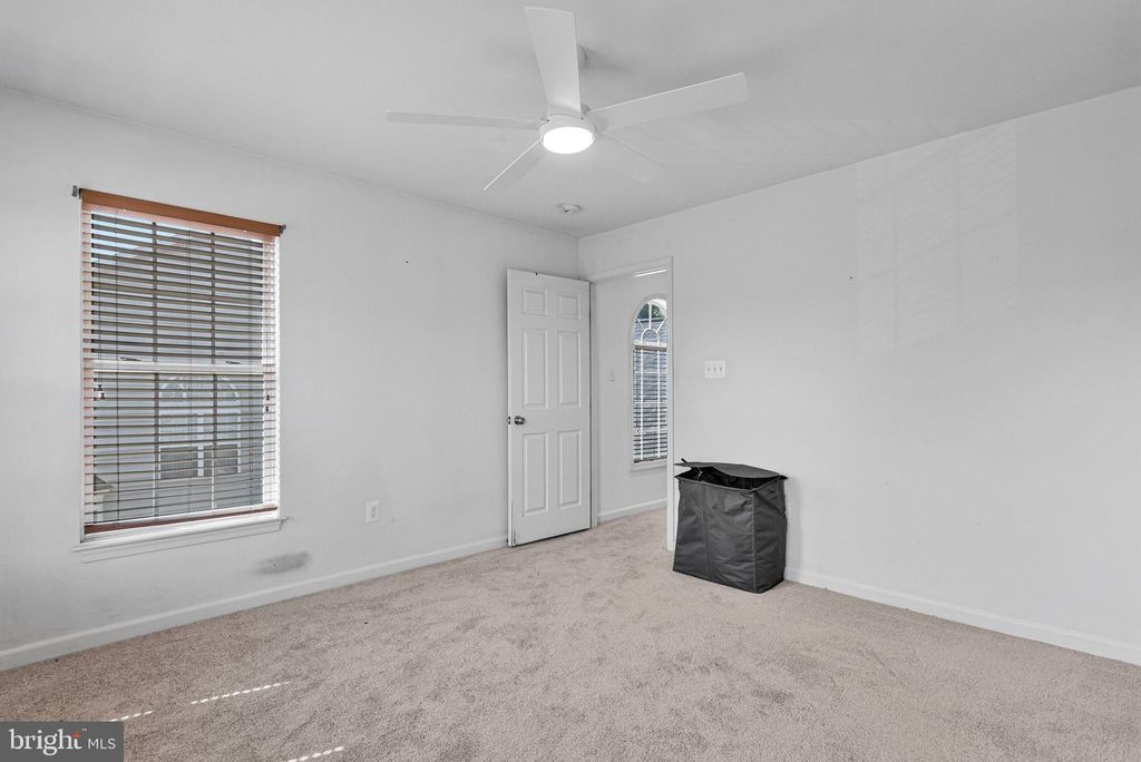 Image 38 of property listing at 9252 SENNA CT, Waldorf, MD 20603