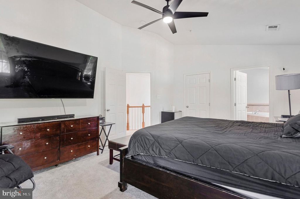 Image 52 of property listing at 9252 SENNA CT, Waldorf, MD 20603