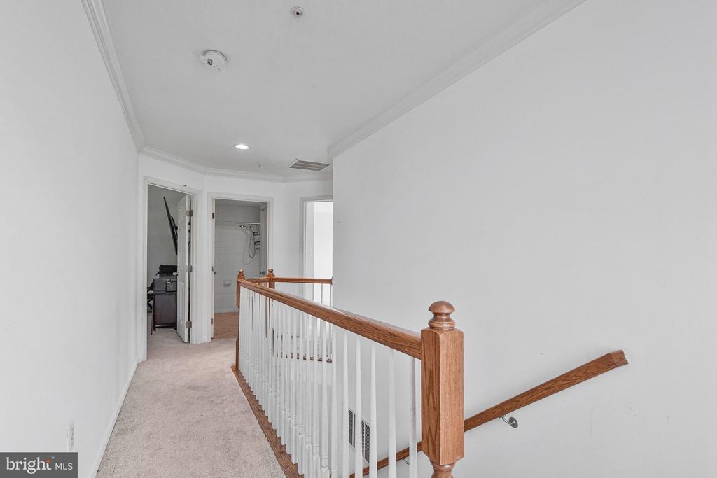 Image 53 of property listing at 9252 SENNA CT, Waldorf, MD 20603