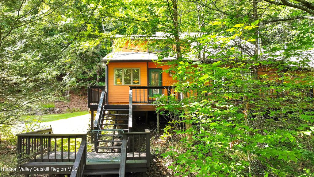 289 Red Falls Road, Ashland, NY 12407