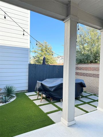 3110 Meadow Maker Lane, Houston, TX 77080