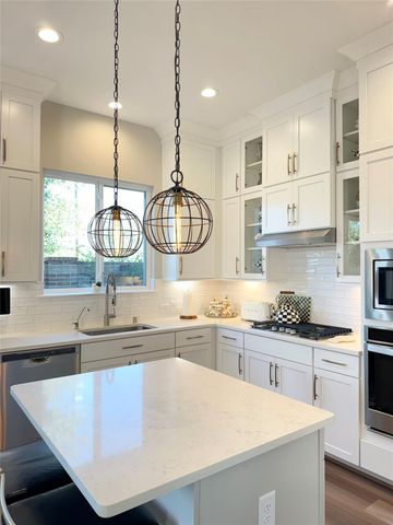 3110 Meadow Maker Lane, Houston, TX 77080