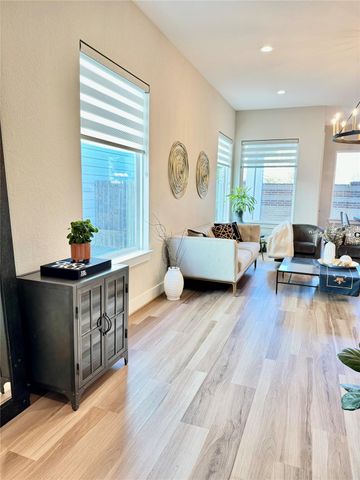 3110 Meadow Maker Lane, Houston, TX 77080