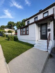 111 Lincoln Avenue, New Rochelle, NY 10801