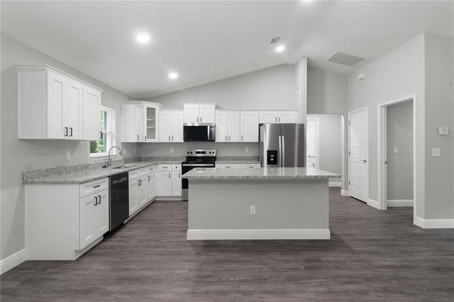 16 W BIMINI DRIVE, Dunnellon, FL 34434