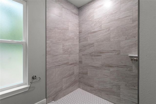 16 W BIMINI DRIVE, Dunnellon, FL 34434