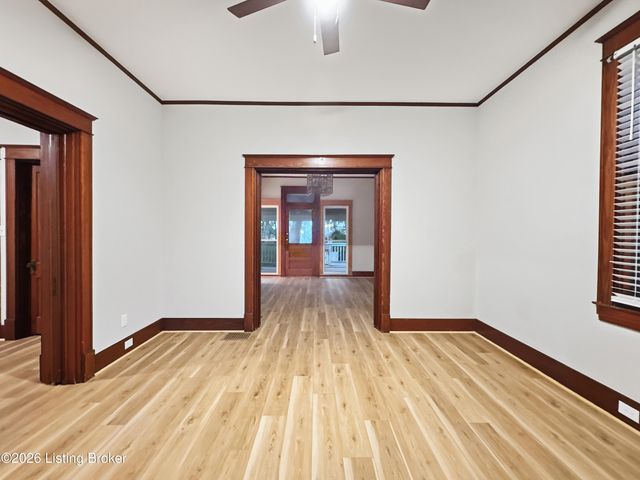3715 Dixie Hwy, Louisville, KY 40216