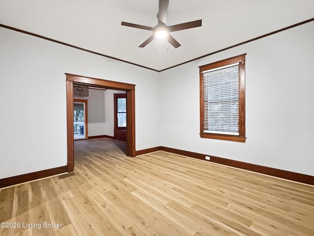 3715 Dixie Hwy, Louisville, KY 40216