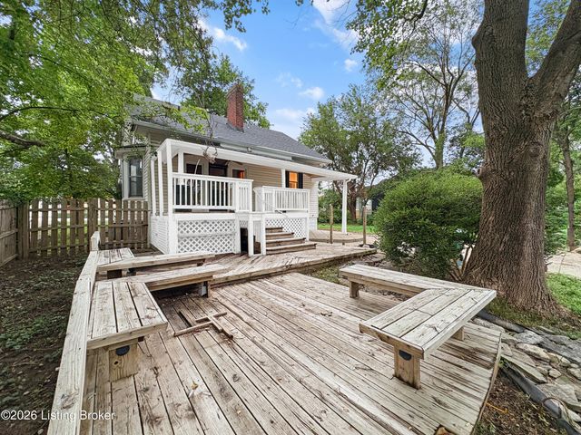 3715 Dixie Hwy, Louisville, KY 40216