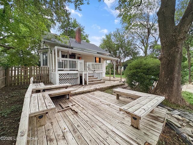3715 Dixie Hwy, Louisville, KY 40216