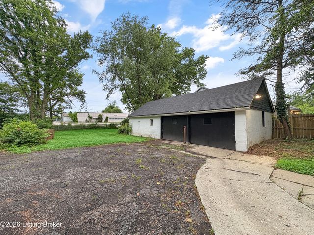 3715 Dixie Hwy, Louisville, KY 40216