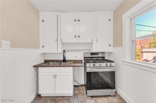 3865 W 16th Street DN, Cleveland, OH 44109