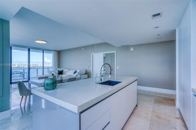 788 NE 23rd St 1102, Miami, FL 33137