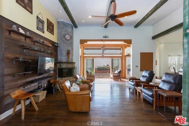 13800 Kagel Canyon Road, Sylmar, CA 91342