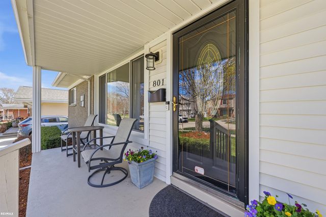 801 W Baker Avenue, Clawson, MI 48017