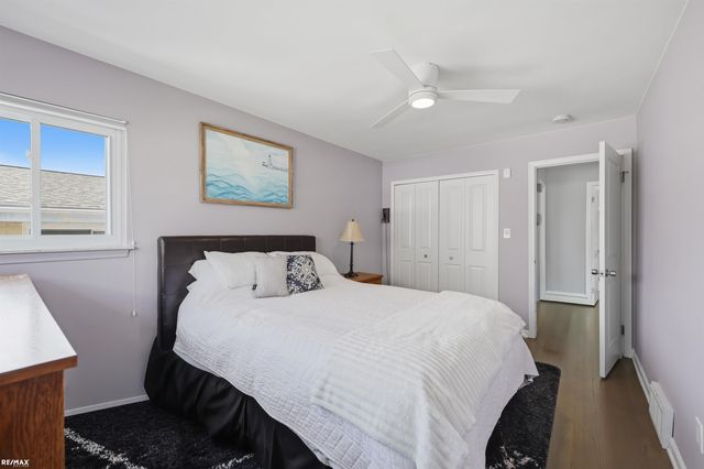 801 W Baker Avenue, Clawson, MI 48017