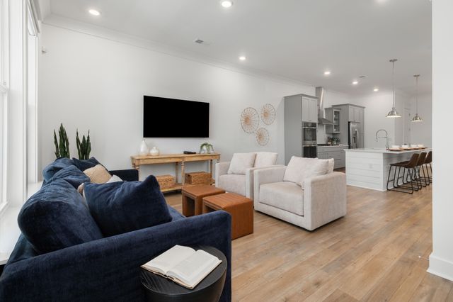 803 Kings Oak Court Unit 3, Charleston, SC 29492