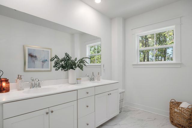 803 Kings Oak Court Unit 3, Charleston, SC 29492