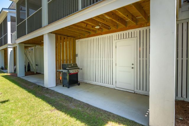 803 Kings Oak Court Unit 3, Charleston, SC 29492