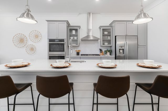 803 Kings Oak Court Unit 3, Charleston, SC 29492