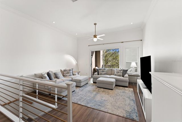 625 TROPICAL BREEZE WAY, Tampa, FL 33602