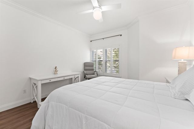 625 TROPICAL BREEZE WAY, Tampa, FL 33602