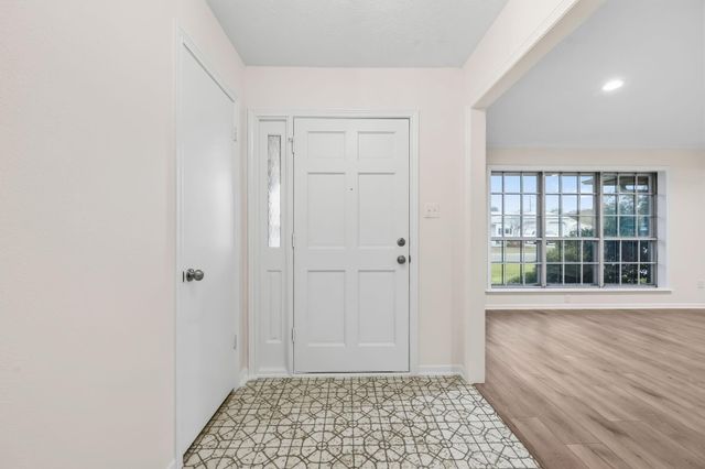 8022 Bayside Boulevard, Beach City, TX 77523