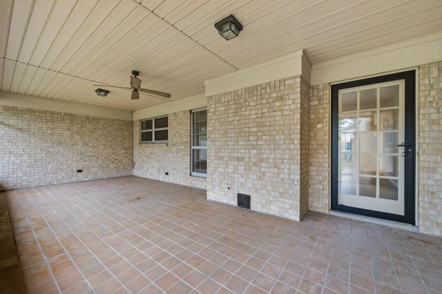 8022 Bayside Boulevard, Beach City, TX 77523