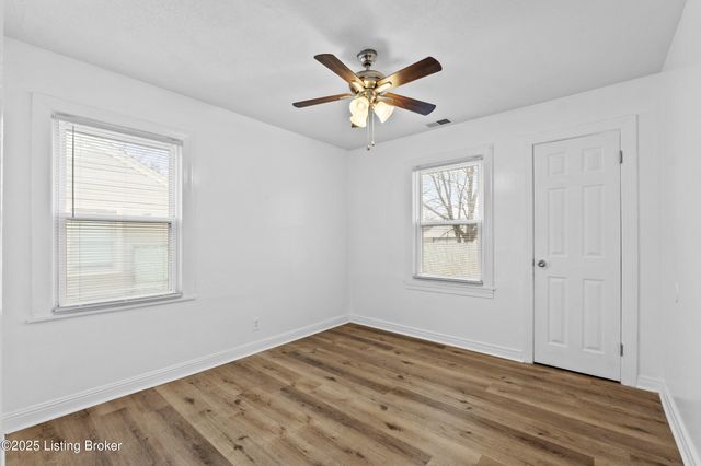 1007 Camden Ave, Louisville, KY 40215