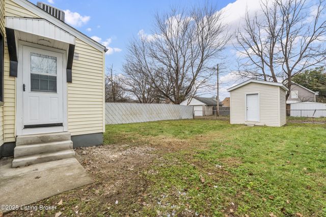 1007 Camden Ave, Louisville, KY 40215