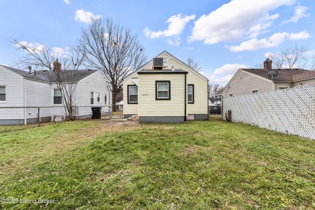 1007 Camden Ave, Louisville, KY 40215