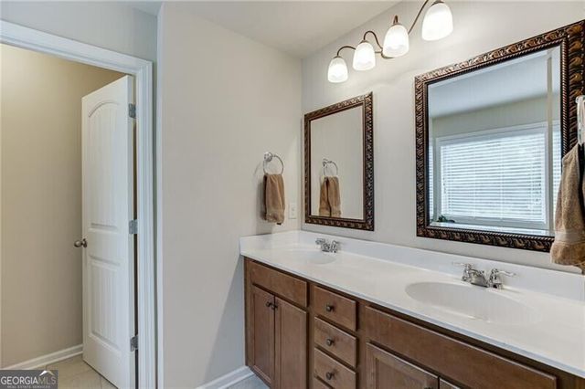 6896 Big Sky Drive, Flowery Branch, GA 30542