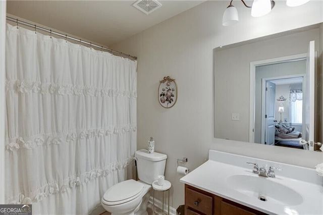 6896 Big Sky Drive, Flowery Branch, GA 30542