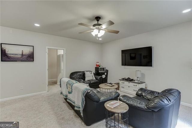 6896 Big Sky Drive, Flowery Branch, GA 30542