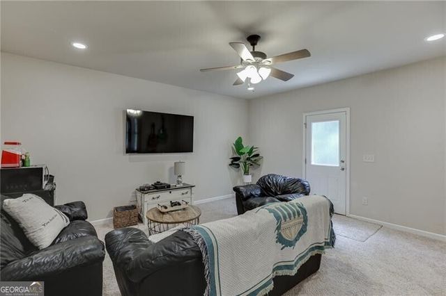 6896 Big Sky Drive, Flowery Branch, GA 30542