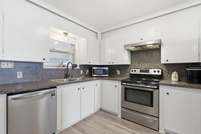 60 Keeter Lane, Lipan, TX 76462