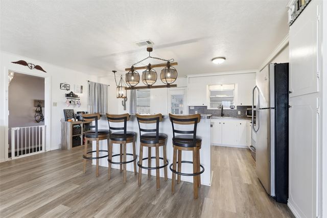 60 Keeter Lane, Lipan, TX 76462