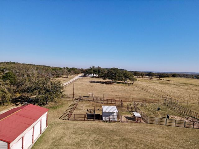 60 Keeter Lane, Lipan, TX 76462