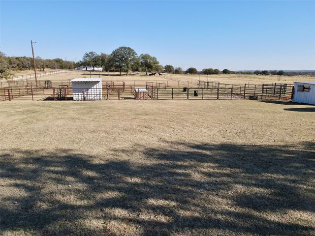 60 Keeter Lane, Lipan, TX 76462