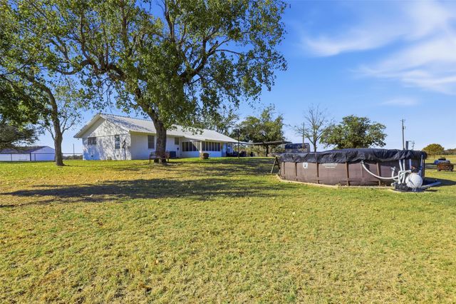60 Keeter Lane, Lipan, TX 76462