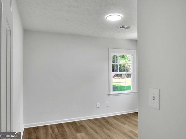 6735 River Glen Drive, Riverdale, GA 30296