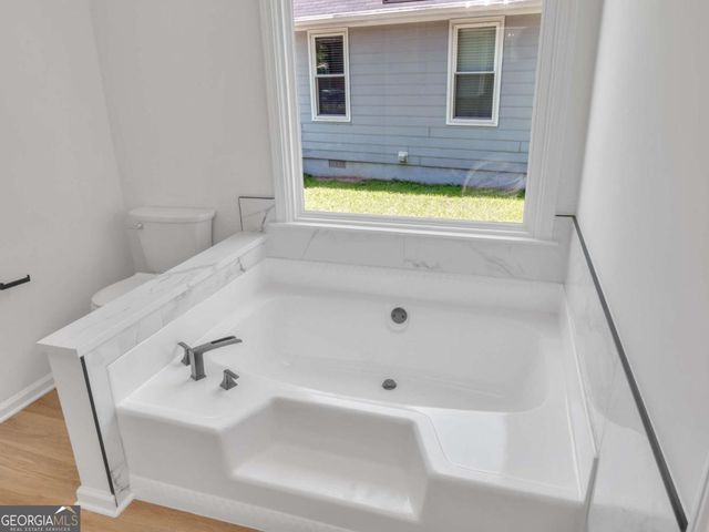 6735 River Glen Drive, Riverdale, GA 30296