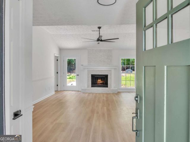 6735 River Glen Drive, Riverdale, GA 30296