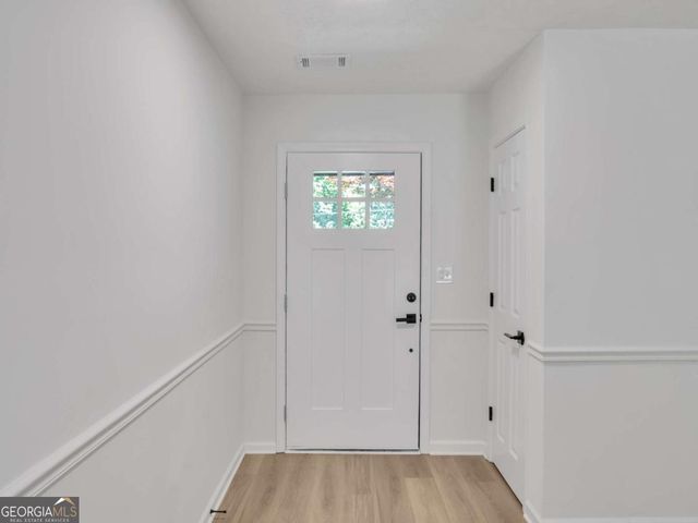 6735 River Glen Drive, Riverdale, GA 30296