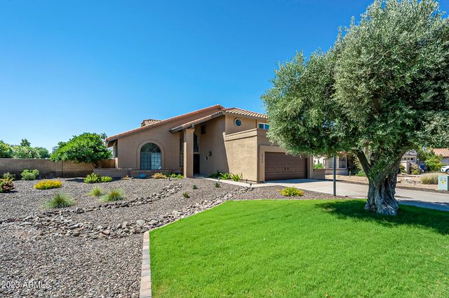 1937 E CITATION Lane, Tempe, AZ 85284